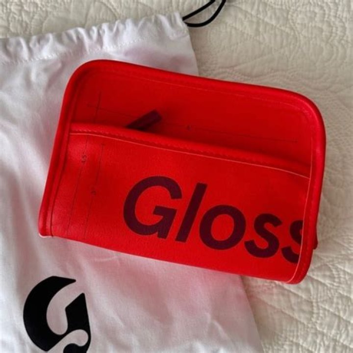 Atlanta Mini Red Beauty Bag 