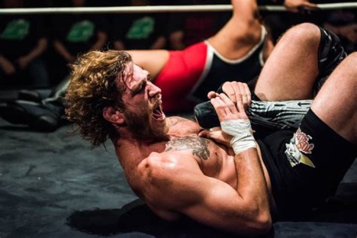 DEFY Wrestling Tom Lawlor