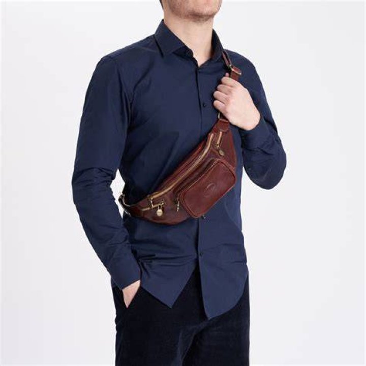 Grainy leather bum bag Grainy leather bum bag