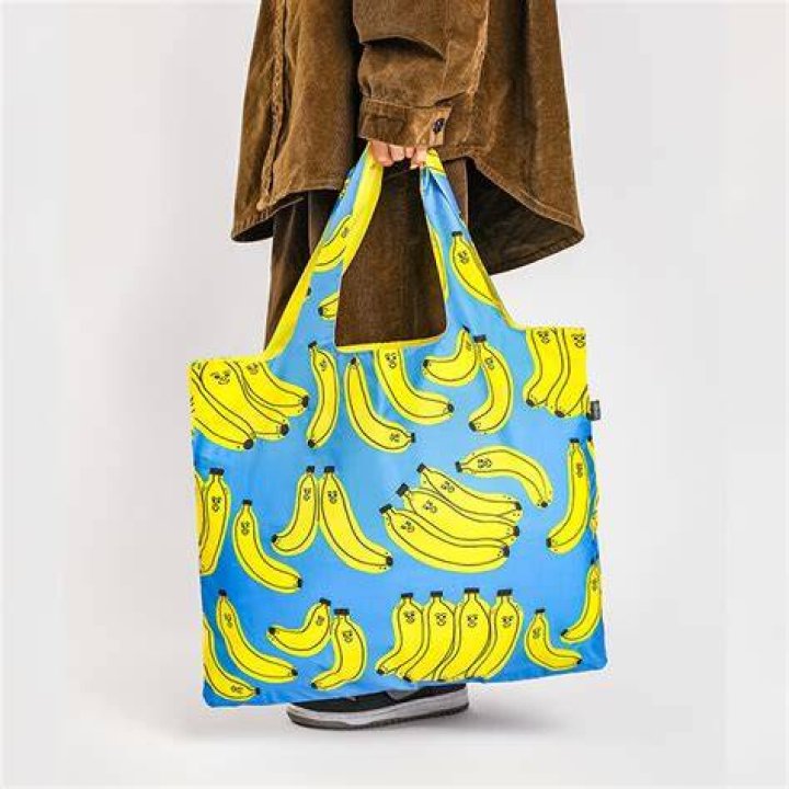 Logo nylon banana bag Logo nylon banana bag