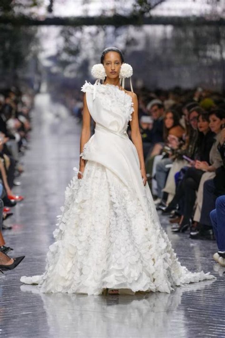 preview for Christian Dior Haute Couture AW22