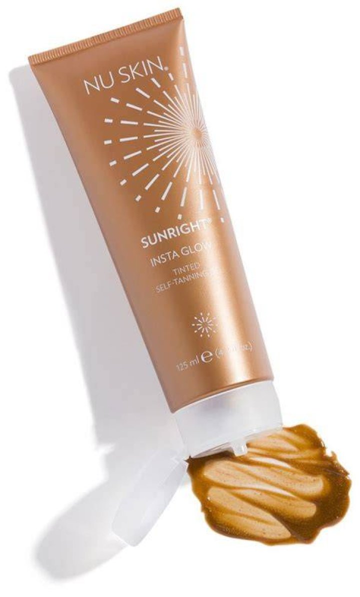 Self-Tanning Tinted Gel Self-Tanning Tinted Gel