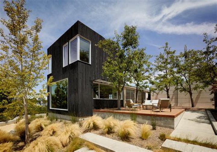 shou sugi ban house