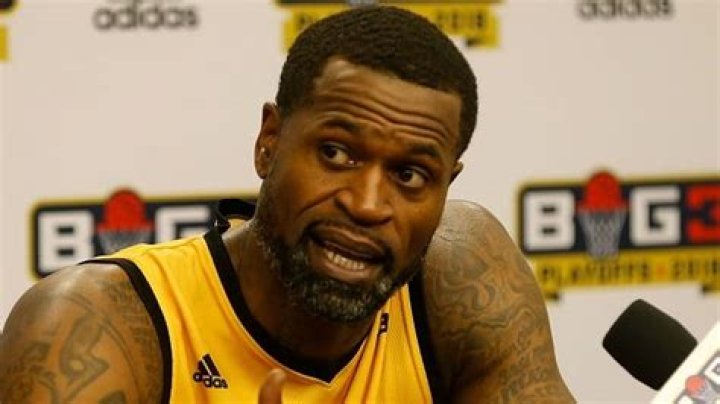 Ye Has Words For Former NBA Player Stephen Jackson